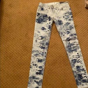 Tie DIY Jeans